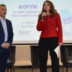 Анна Натова