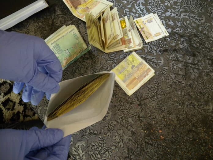 Операцията