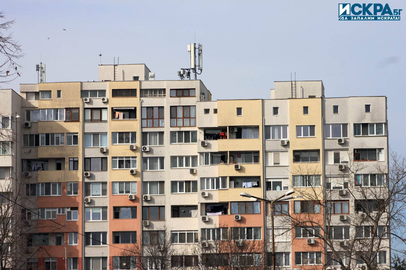Продължава сключването на договори за саниране на блоковете по етап