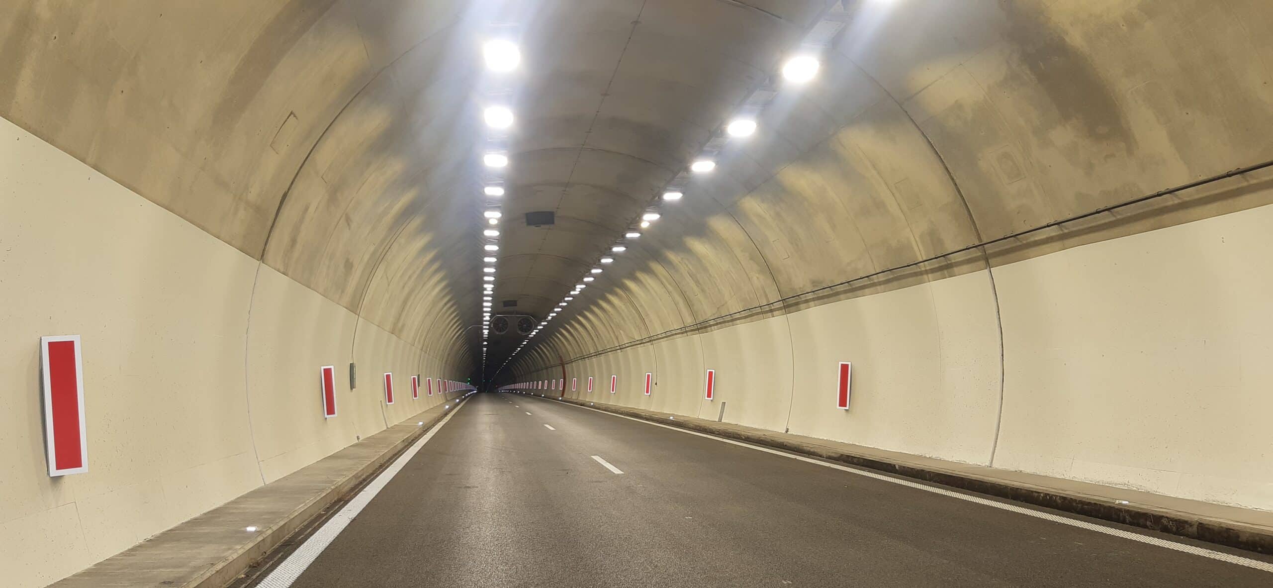Движението през тунел Железница“ на магистрала Струма“ ще бъде пуснато