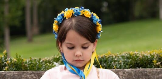 Дете, Украйна, бежанци