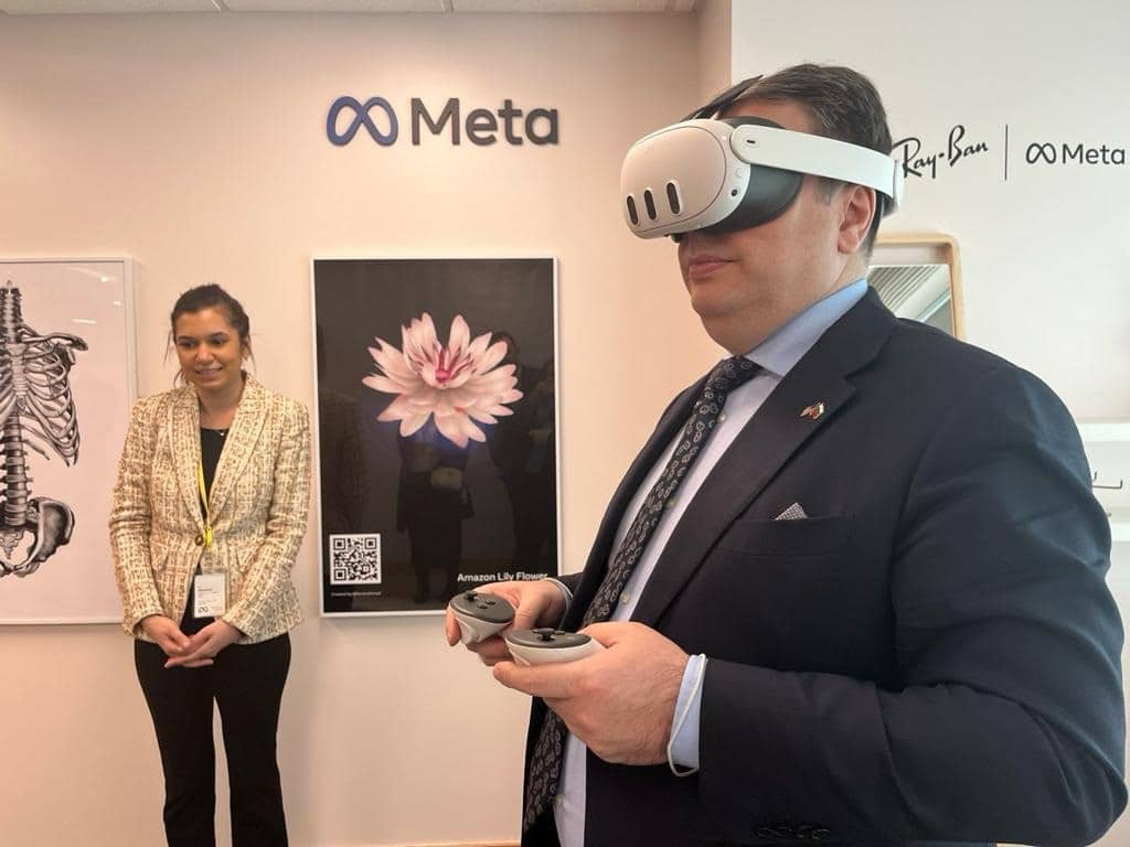 На среща във Вашингтон финансовият министър на България Асен Василев