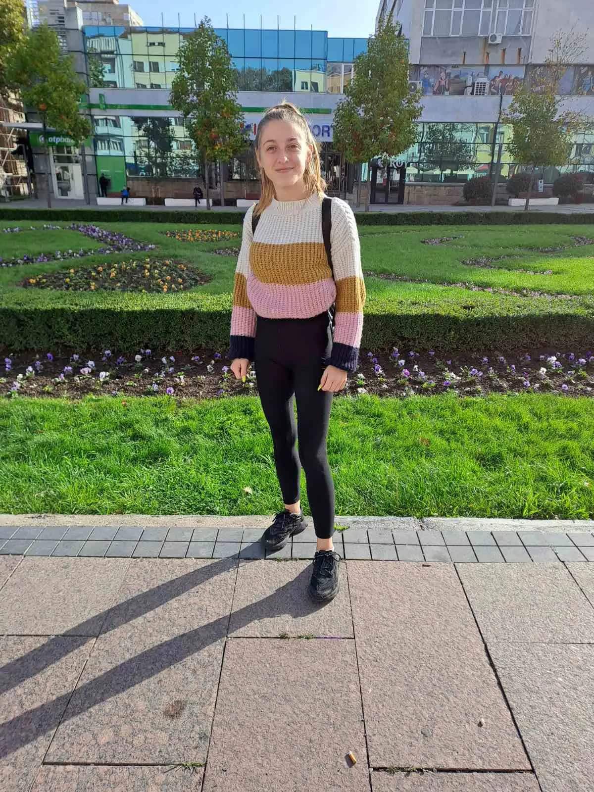 19 годишно момиче от Костенец се бори с коварно заболяване За