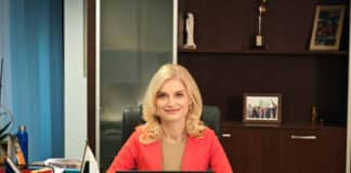 Зарица Динкова