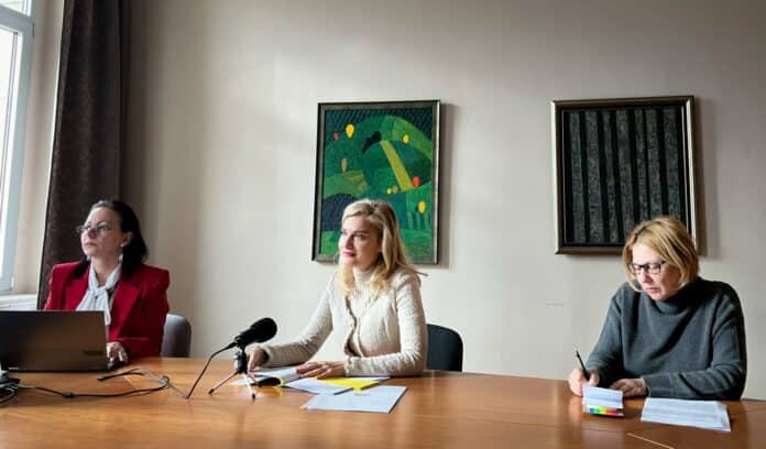 Зарица Динкова