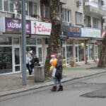 Магазини по ул. "Александровска"