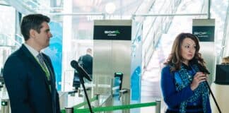 Анна Натова