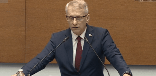 Акад. Николай Денков