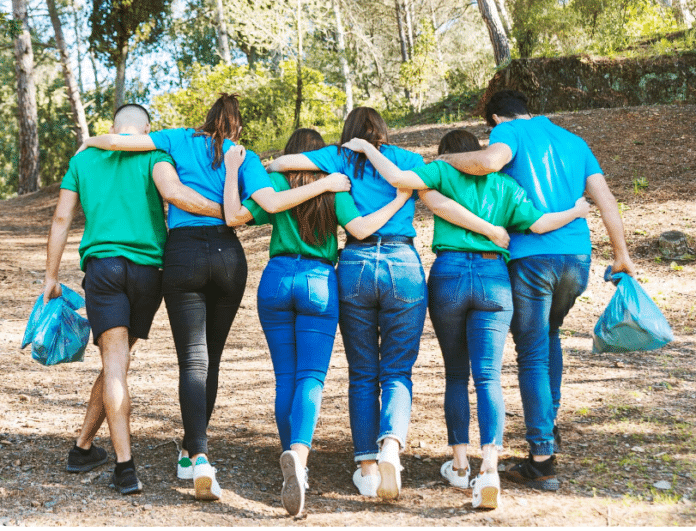 Доброволчество