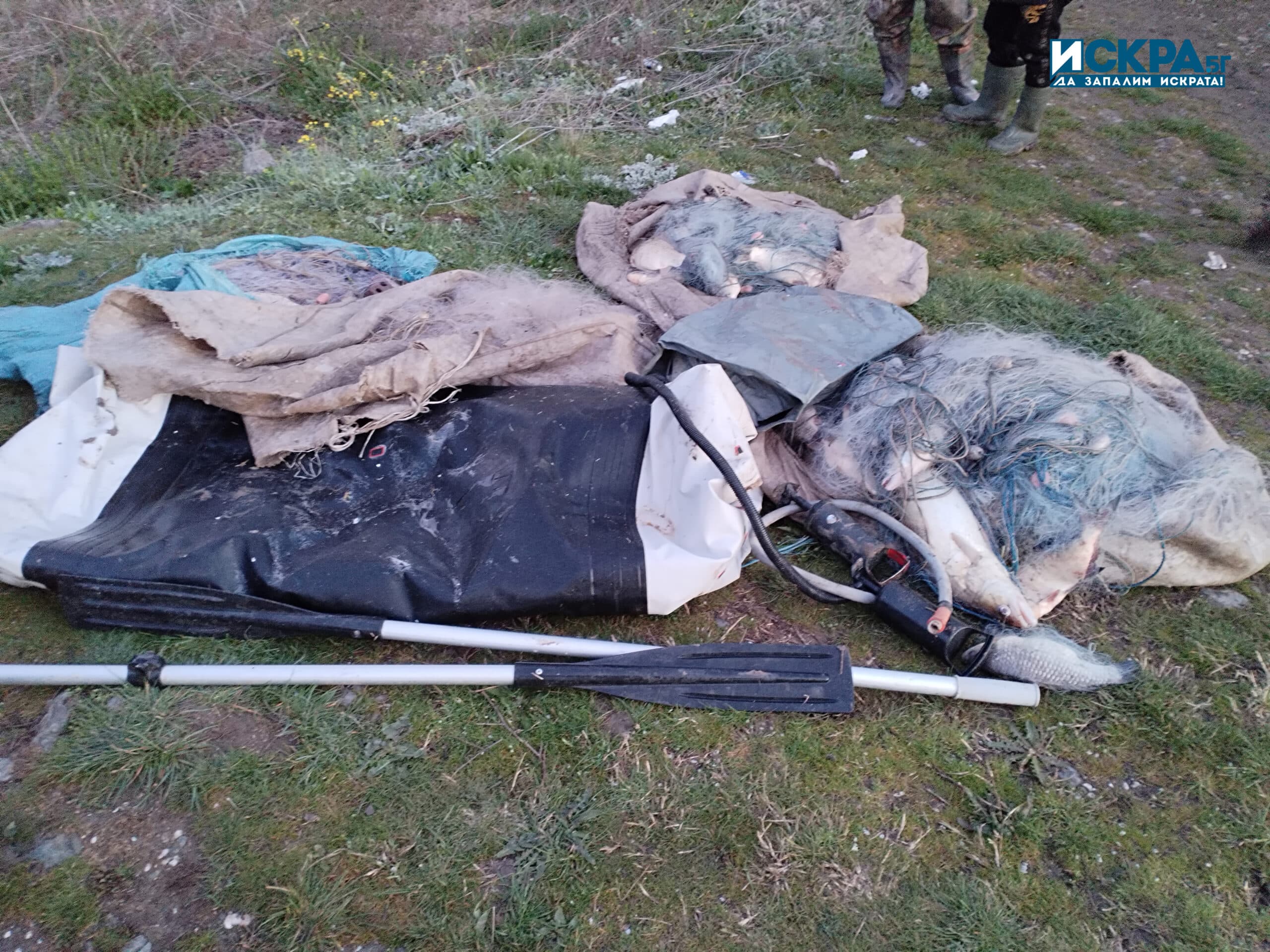 В акция срещу бракониерството инспектори на Изпълнителна агенция по рибарство