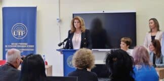 Илияна Йотова