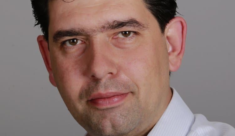 Каквото и да правят инструментите на политическата конюнктура у нас