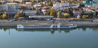 Круизен кораб по река Дунав