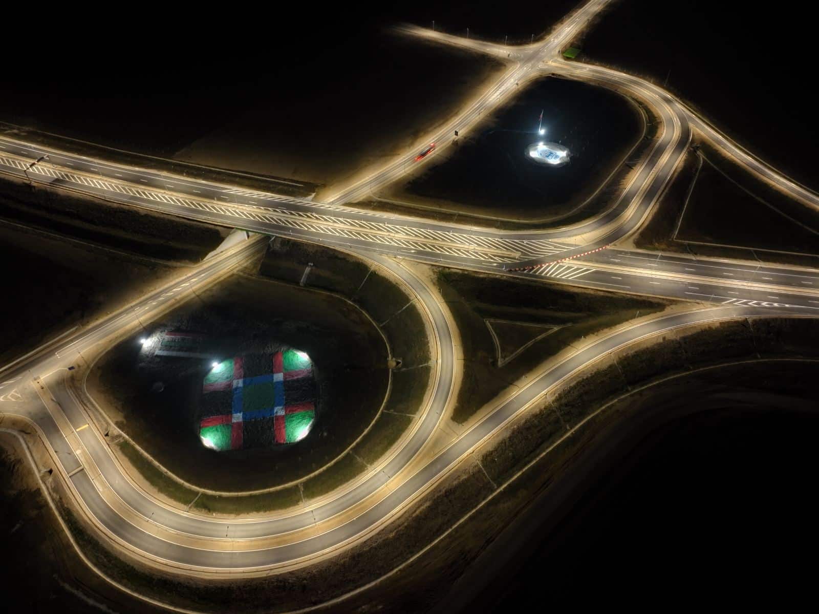 Движението по новоизградения участък между селата Макреш и Бела от