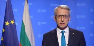 Акад. Николай Денков