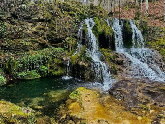 Водопад Докузак