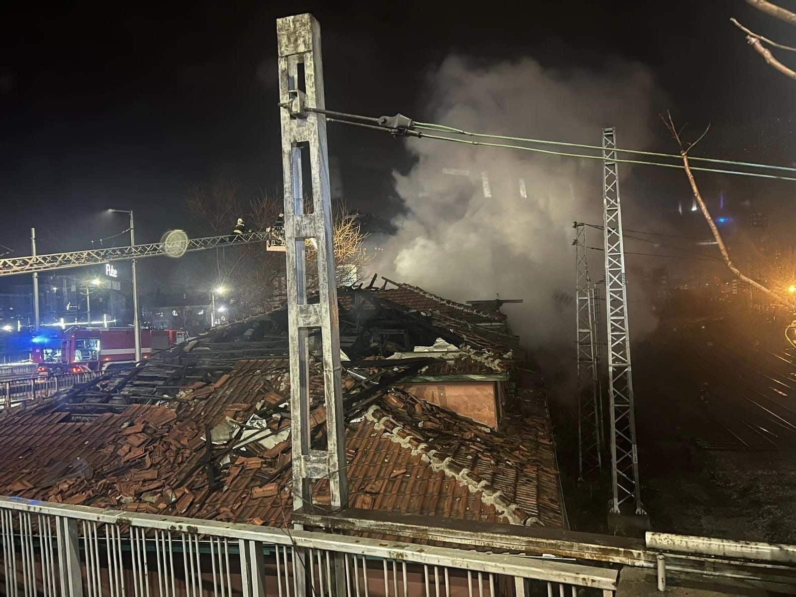 Пожар Снимка РДПБЗН Пловдив Facebook
Пожарът е възникнал на бул Христо Ботев
