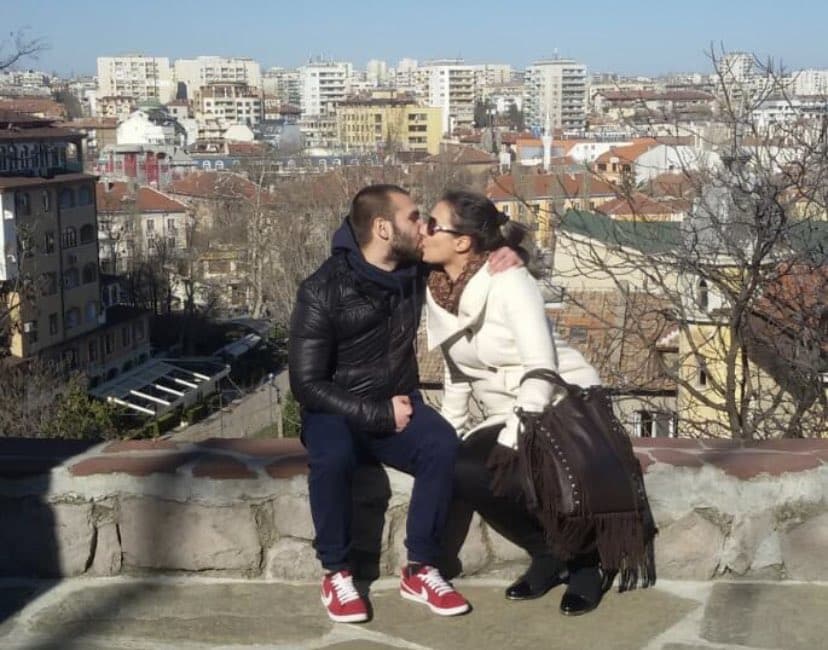 Не казвам сбогом отново ще се видим Почивай в мир