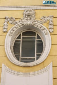 Сградата на кино "Модерен театър"