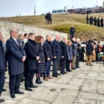 Официални лица на връх Шипка