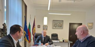 Страцимир Петков, Виктор Таслаков и д-р Алдин Начков