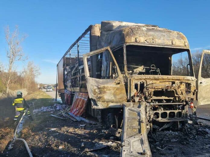 Товарен автомобил