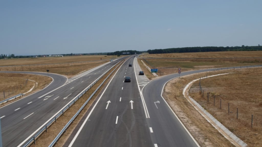Ремонт ще започне на автомагистрала Тракия в участъци край областите
