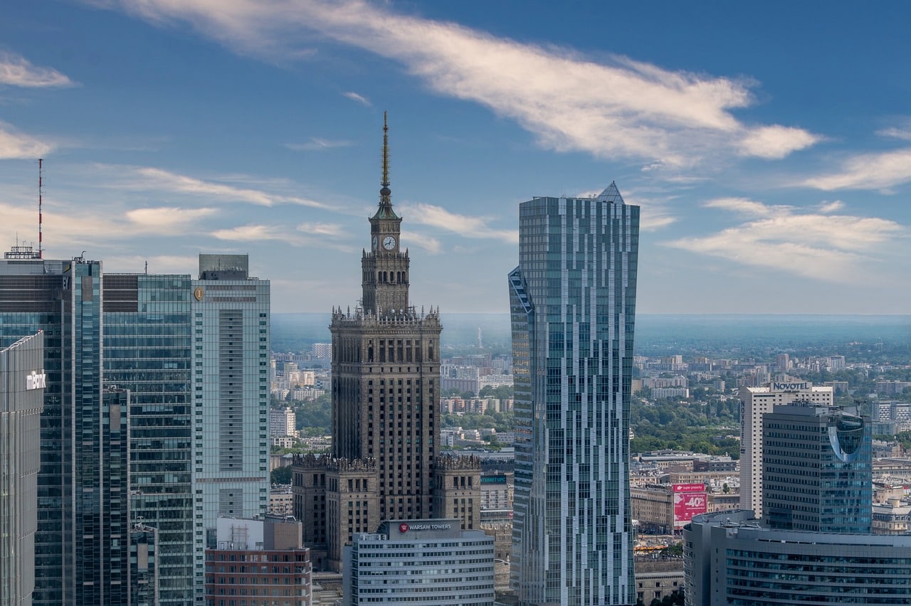 Днес кметът на Варшава обяви, че ще бъдат отпуснати 117