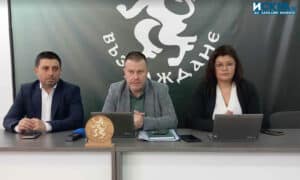 Борис Аладжов, Мариян Иванов и Виктория Върбанова