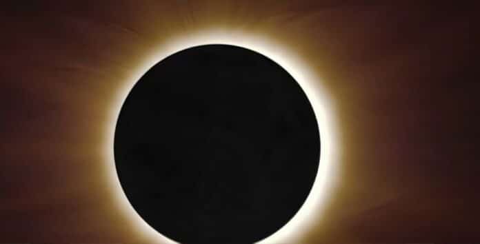 Слънчево затъмнение