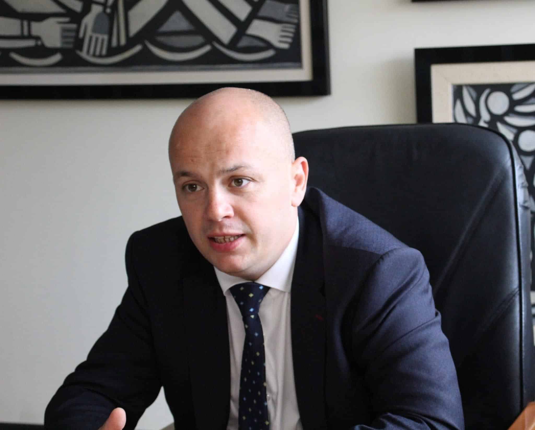 Може би се налага да минем през експертно надпартийно управление