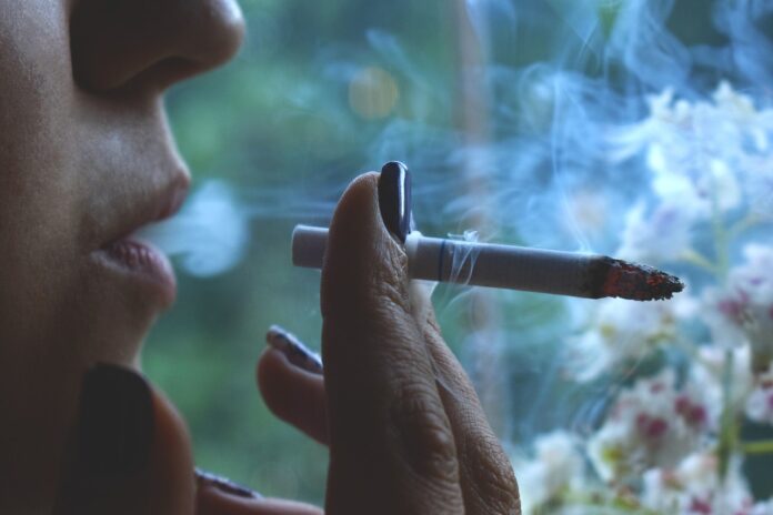 Цигари, тютюнопушене