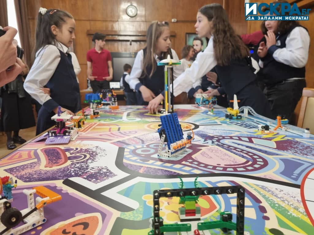 Демонстрация