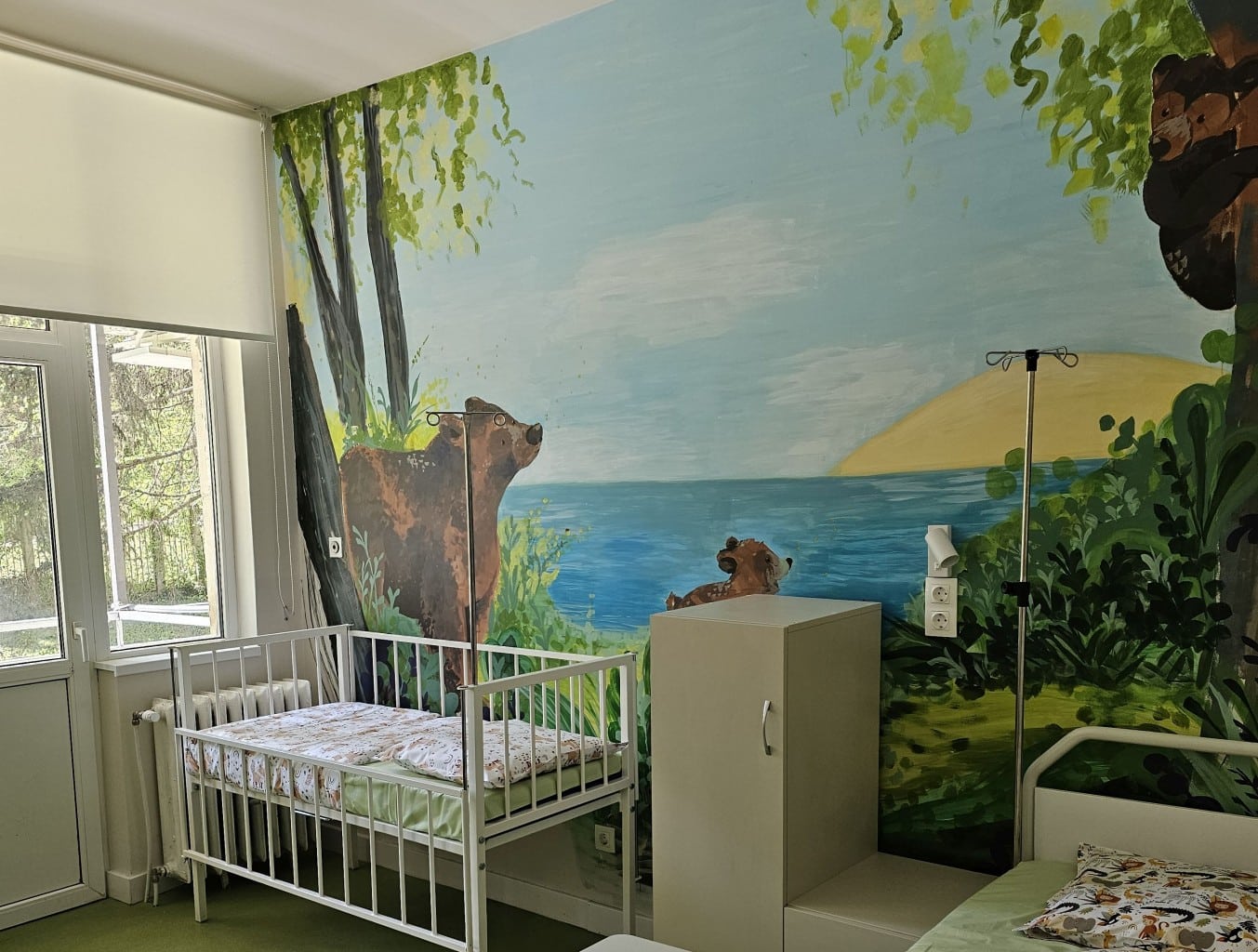 Днес беше официално открито изцяло обновеното детско отделение в МБАЛ