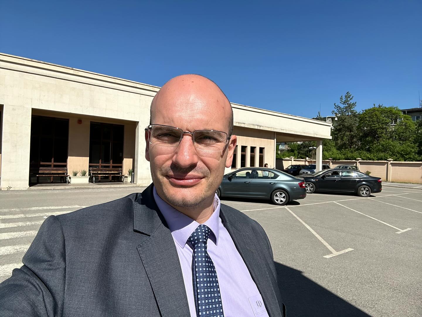 Журналистът Димитър Стоянов е бил арестуван за срок до 24