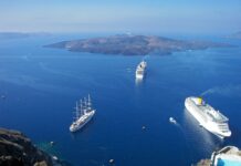 Остров в Гърция и Турсия. Кораби