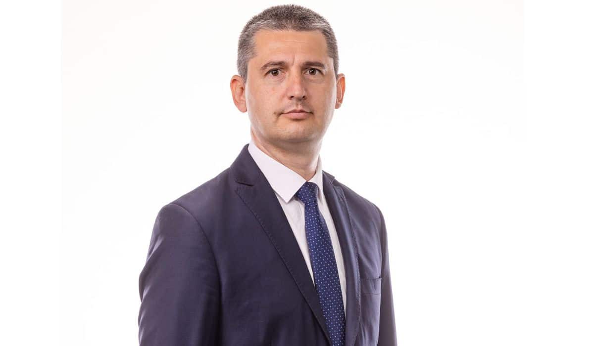 Народният представител Георги Георгиев проведе брифинг пред журналисти на който