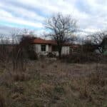 Изоставена къща