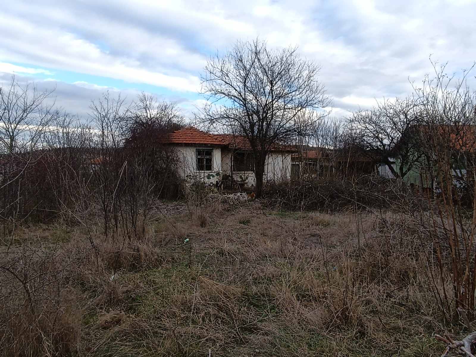 Областният управител на Бургас Пламен Янев продължава активна работа по