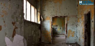 Изоставена сграда