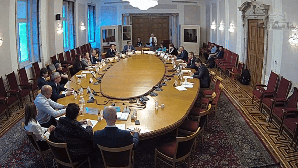 Комисия по бюджет и финанси към Народното събрание прие на