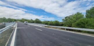 Новият мост