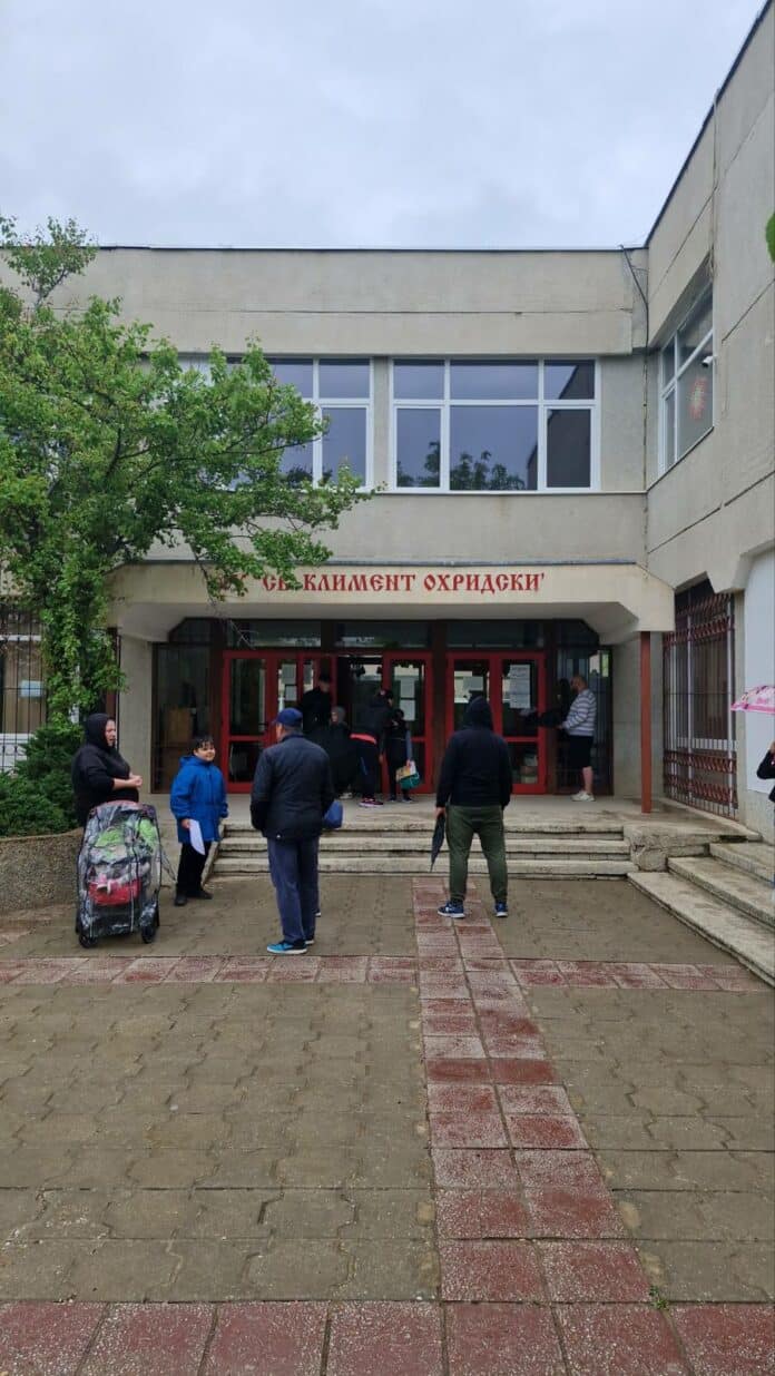 Опасното дърво