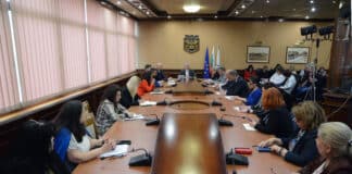 Оперативката