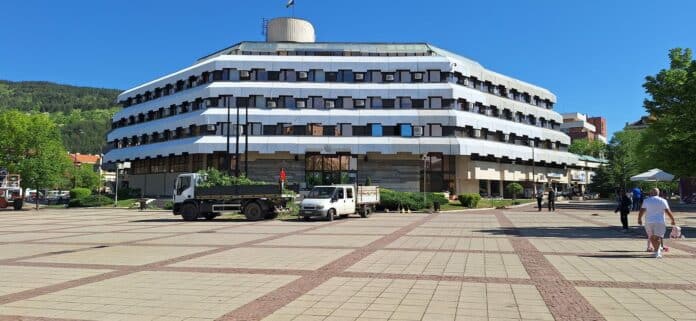 Отсичане на дърветата