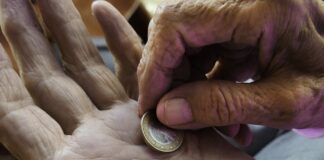 Пенсионер, пенсиите, пенсионна система в България