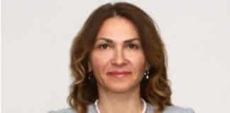 Петя Банкова