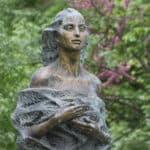 62 години от рождението на Петя Дубарова