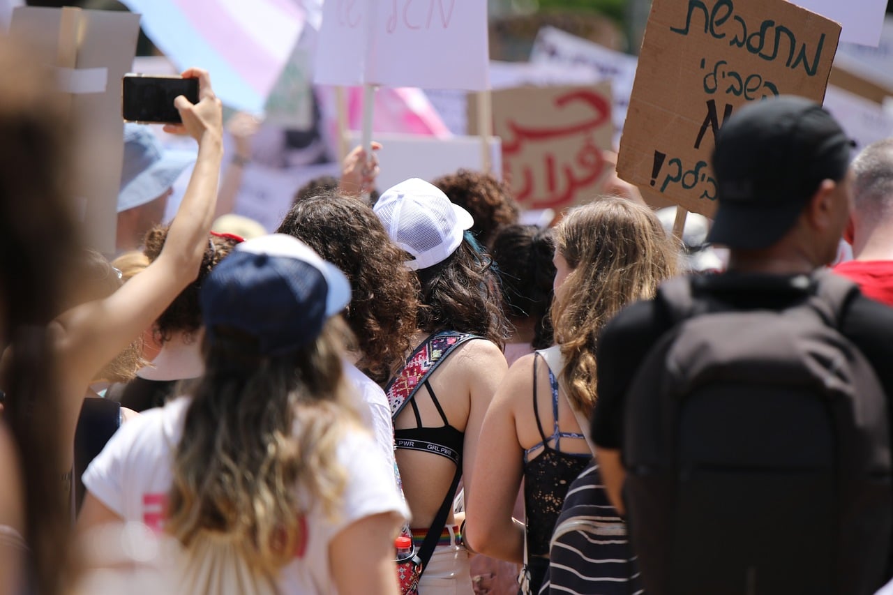 Пропалестински и произраелски протестиращи се сблъскаха в Калифорнийския университет в