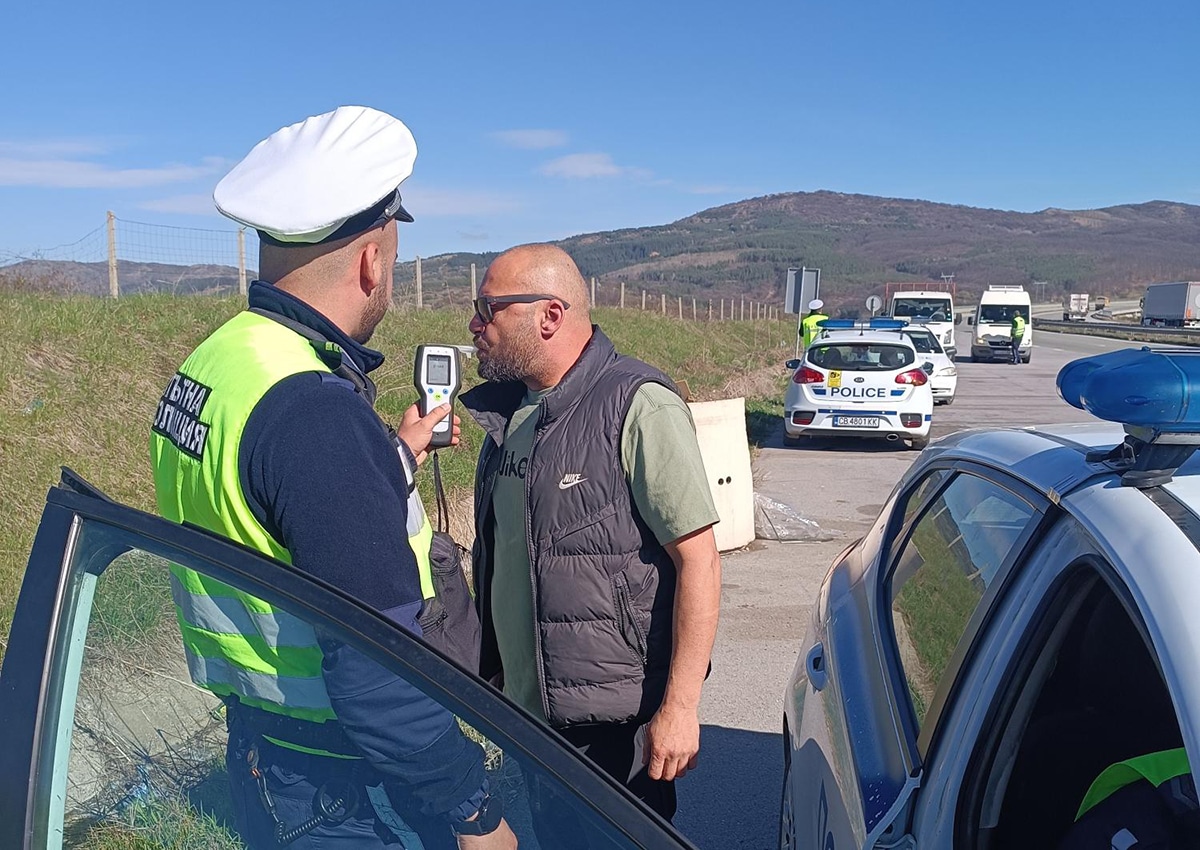 Институтът за пътна безопасност проведе анкета която разкрива притеснителни тенденции